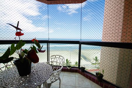 Apartamento para alugar com 226m², 3 quartos e 1 vagaSacada 