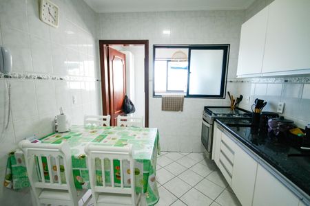 Apartamento para alugar com 226m², 3 quartos e 1 vagaCozinha 