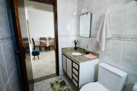 Apartamento para alugar com 226m², 3 quartos e 1 vagaBanheiro 