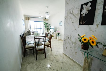 Hall  de apartamento para alugar com 3 quartos, 226m² em Vila Caiçara, Praia Grande