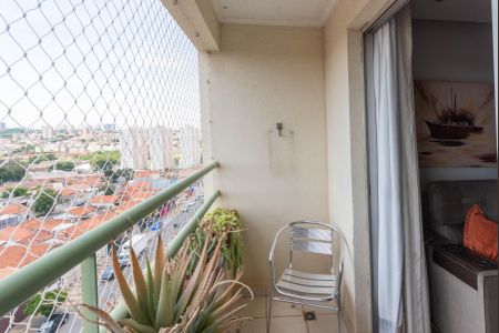 Sacada de apartamento à venda com 3 quartos, 70m² em Vila Anhanguera, Campinas