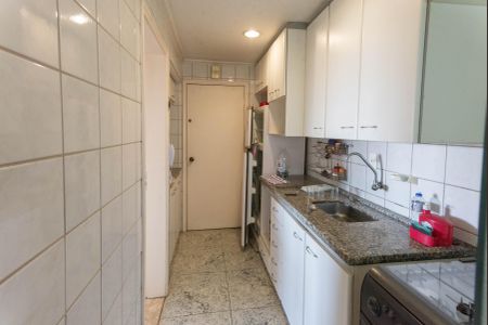Apartamento à venda com 70m², 3 quartos e 1 vagaCozinha