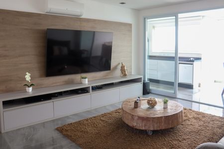 Apartamento para alugar com 180m², 3 quartos e 4 vagasSala