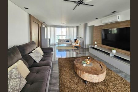 Sala de apartamento para alugar com 3 quartos, 180m² em Campestre, Santo André