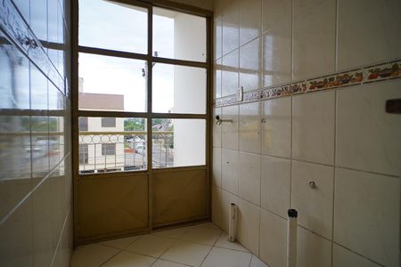Apartamento para alugar com 60m², 2 quartos e 1 vagaÁrea  de serviço 