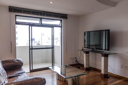 Apartamento para alugar com 85m², 2 quartos e 2 vagasSala