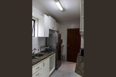 Apartamento para alugar com 85m², 2 quartos e 2 vagasCozinha