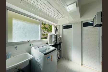 Apartamento para alugar com 117m², 3 quartos e 1 vagaÁrea de serviço