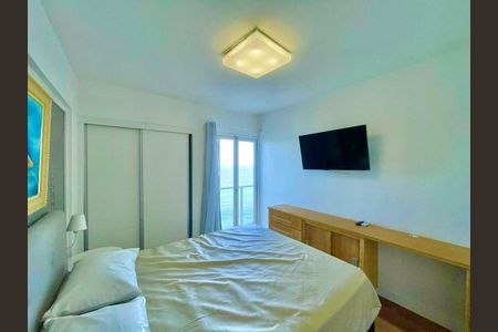 Apartamento para alugar com 117m², 3 quartos e 1 vagaQuarto