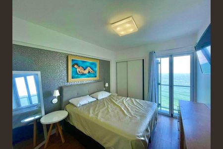 Apartamento para alugar com 117m², 3 quartos e 1 vagaQuarto