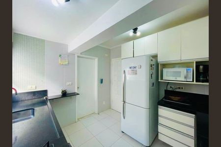 Apartamento para alugar com 117m², 3 quartos e 1 vagaCozinha