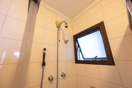 Apartamento à venda com 68m², 2 quartos e 2 vagas Apartamento à venda com 68m², 2 quartos e 2 vagasBanheiro Social