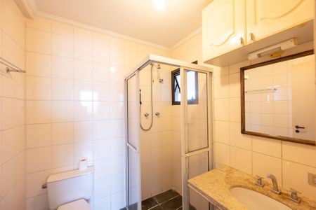 Apartamento à venda com 68m², 2 quartos e 2 vagas Apartamento à venda com 68m², 2 quartos e 2 vagasBanheiro Social