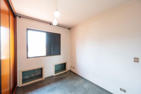 Apartamento à venda com 68m², 2 quartos e 2 vagas Apartamento à venda com 68m², 2 quartos e 2 vagasSuíte