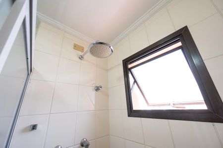 Apartamento à venda com 68m², 2 quartos e 2 vagas Apartamento à venda com 68m², 2 quartos e 2 vagasBanheiro da Suíte