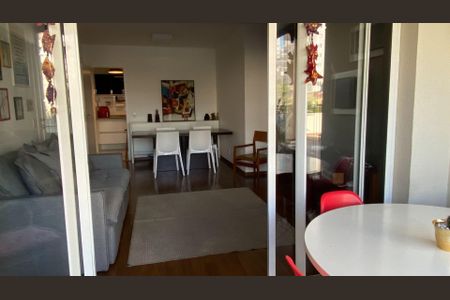 Apartamento à venda com 3 quartos, 213m² em Vila Anglo Brasileira, São Paulo