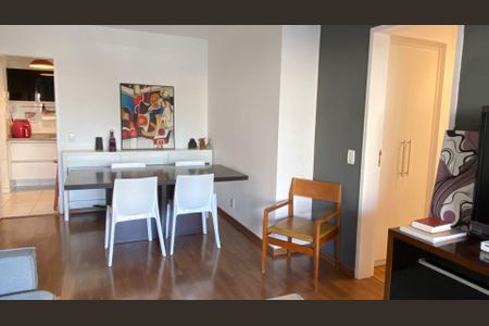 Apartamento à venda com 3 quartos, 213m² em Vila Anglo Brasileira, São Paulo