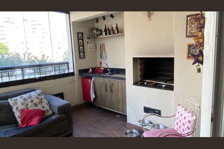 Apartamento à venda com 3 quartos, 213m² em Vila Anglo Brasileira, São Paulo