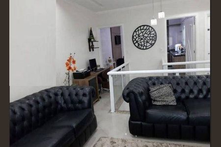 Casa à venda com 3 quartos, 146m² em Vila Mangalot, São Paulo