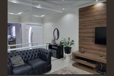 Casa à venda com 3 quartos, 146m² em Vila Mangalot, São Paulo
