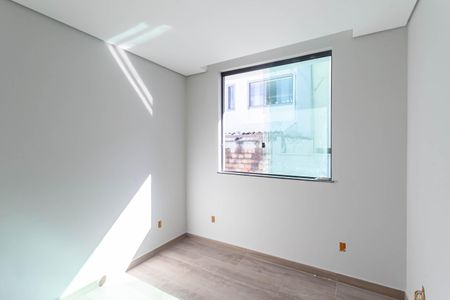 Casa à venda com 145m², 3 quartos e 4 vagas Casa à venda com 145m², 3 quartos e 4 vagasQuarto 1
