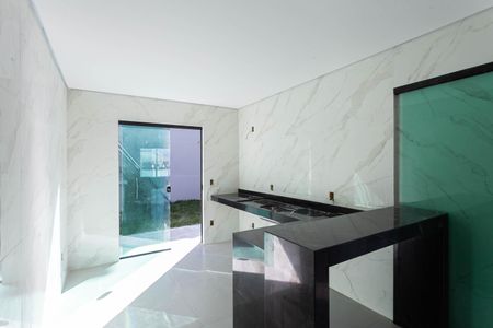Casa à venda com 145m², 3 quartos e 4 vagas Casa à venda com 145m², 3 quartos e 4 vagasCozinha