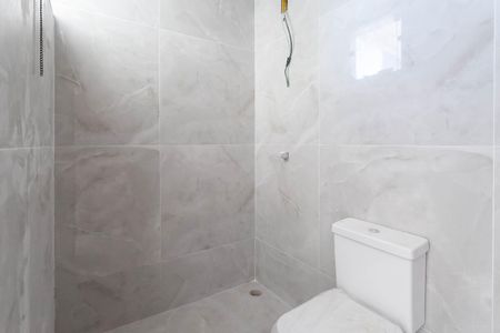 Casa à venda com 145m², 3 quartos e 4 vagas Casa à venda com 145m², 3 quartos e 4 vagasBanheiro da suíte