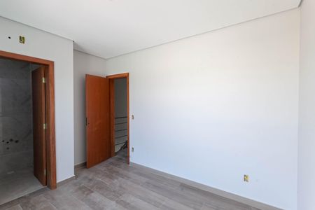 Casa à venda com 145m², 3 quartos e 4 vagas Casa à venda com 145m², 3 quartos e 4 vagasSuíte