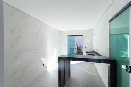 Casa à venda com 145m², 3 quartos e 4 vagas Casa à venda com 145m², 3 quartos e 4 vagasCozinha