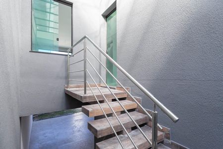 Casa à venda com 145m², 3 quartos e 4 vagas Casa à venda com 145m², 3 quartos e 4 vagasEntrada