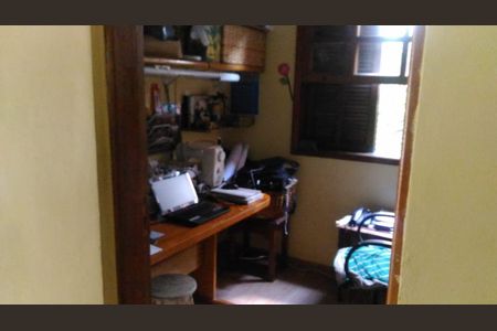 Casa à venda com 3 quartos, 208m² em City América, São Paulo