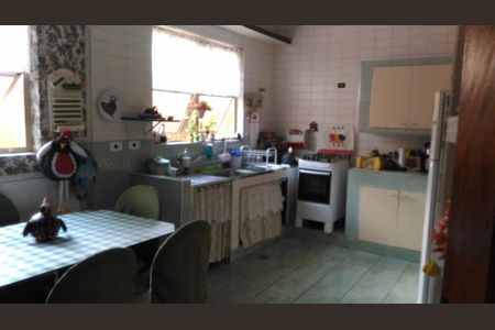 Casa à venda com 3 quartos, 208m² em City América, São Paulo