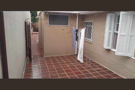 Casa à venda com 2 quartos, 200m² em Vila Ipojuca, São Paulo