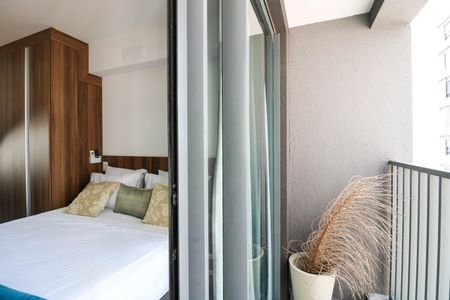 Studio para alugar com 24m², 1 quarto e sem vaga Studio para alugar com 24m², 1 quarto e sem vagaVaranda