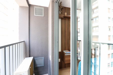 Studio para alugar com 24m², 1 quarto e sem vaga Studio para alugar com 24m², 1 quarto e sem vagaVaranda