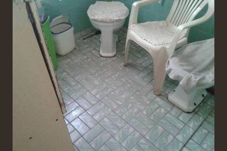 Casa à venda com 2 quartos, 200m² em Vila Anastácio, São Paulo