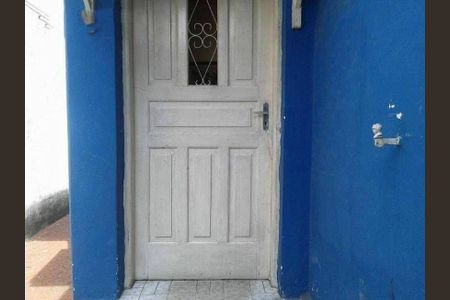 Casa à venda com 2 quartos, 200m² em Vila Anastácio, São Paulo