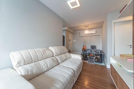 Sala de apartamento à venda com 2 quartos, 68m² em Santo Amaro, São Paulo