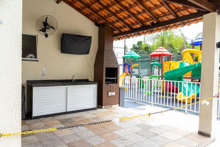 Apartamento para alugar com 43m², 2 quartos e 1 vaga Apartamento para alugar com 43m², 2 quartos e 1 vagaÁrea comum - Churrasqueira