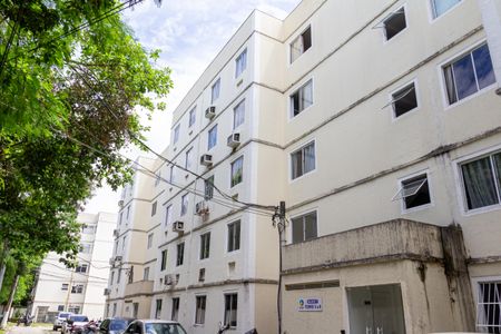 Apartamento para alugar com 43m², 2 quartos e 1 vaga Apartamento para alugar com 43m², 2 quartos e 1 vagaFachada