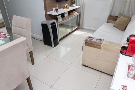 Apartamento para alugar com 43m², 2 quartos e 1 vaga Apartamento para alugar com 43m², 2 quartos e 1 vagaSala