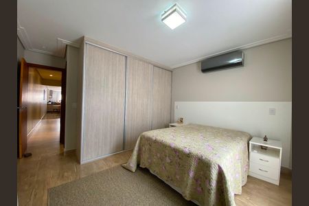 Casa à venda com 2 quartos, 142m² em São Domingos, São Paulo