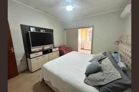 Casa à venda com 4 quartos, 174m² em Chácara Inglesa, São Paulo