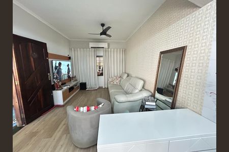 Casa à venda com 4 quartos, 174m² em Chácara Inglesa, São Paulo