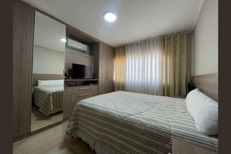 Casa à venda com 3 quartos, 295m² em Lapa de Baixo, São Paulo