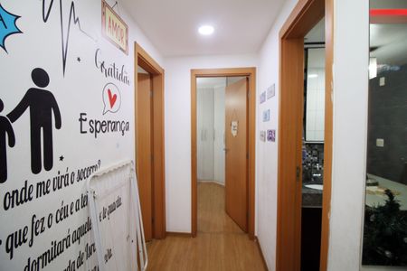 Sala de apartamento para alugar com 2 quartos, 45m² em Colégio, Rio de Janeiro