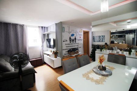 Sala de apartamento para alugar com 2 quartos, 45m² em Colégio, Rio de Janeiro