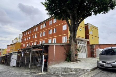 Apartamento à venda com 53m², 2 quartos e 1 vagaFachado e portaria  