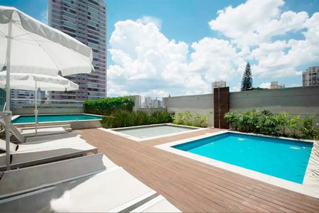 Apartamento à venda com 246m², 3 quartos e 3 vagas Apartamento à venda com 246m², 3 quartos e 3 vagasÁrea comum