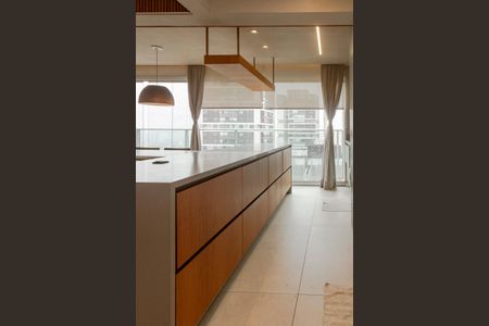 Apartamento à venda com 246m², 3 quartos e 3 vagas Apartamento à venda com 246m², 3 quartos e 3 vagasCozinha